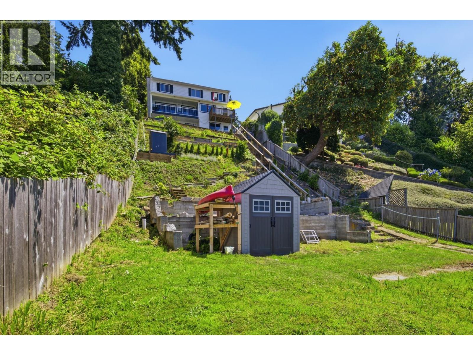 5223 Sunshine Coast Highway, Sechelt, British Columbia V7Z 0C4 - Photo 35 - R3147685