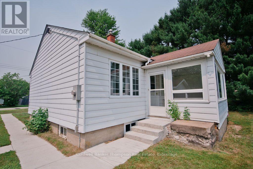 12 Connolly Street, South River, Ontario P0A 1X0 - Photo 9 - X13580250