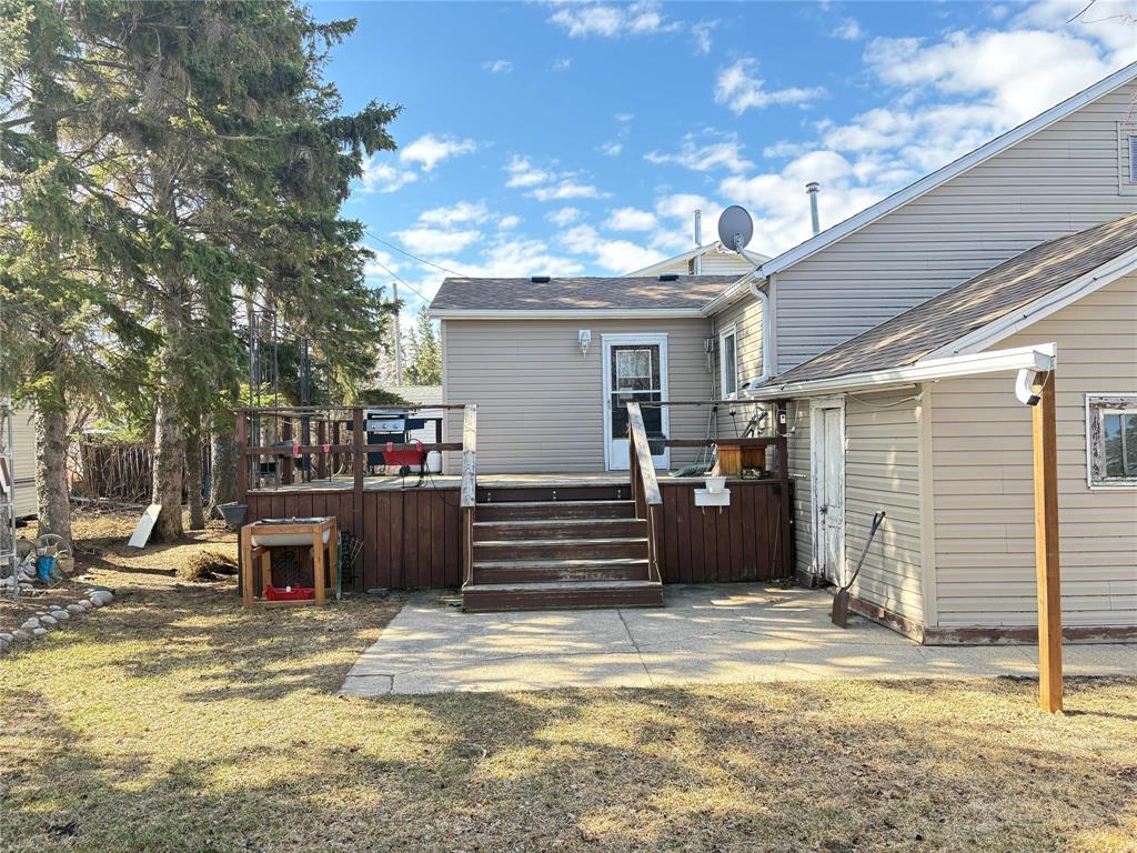 29 1st Street SW, Hamiota, Manitoba  R0M 0T0 - Photo 2 - 202610238