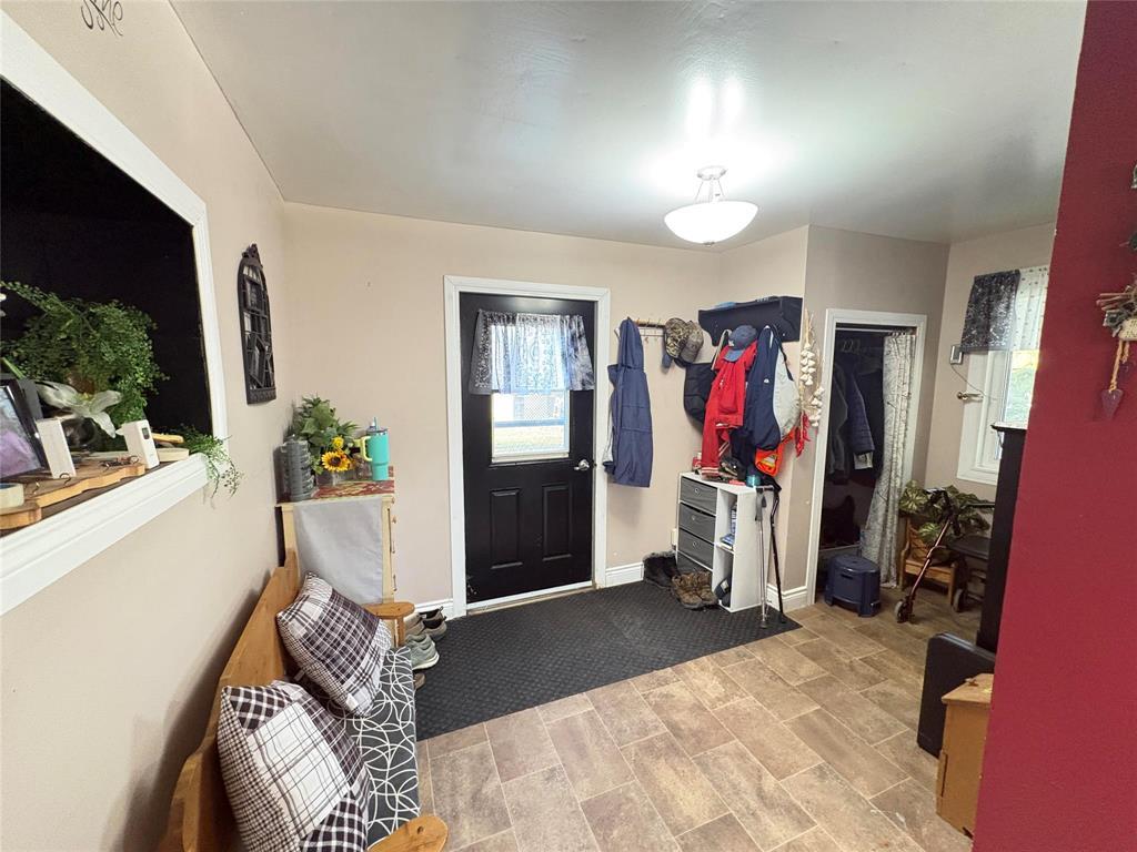 29 1st Street SW, Hamiota, Manitoba  R0M 0T0 - Photo 6 - 202610238