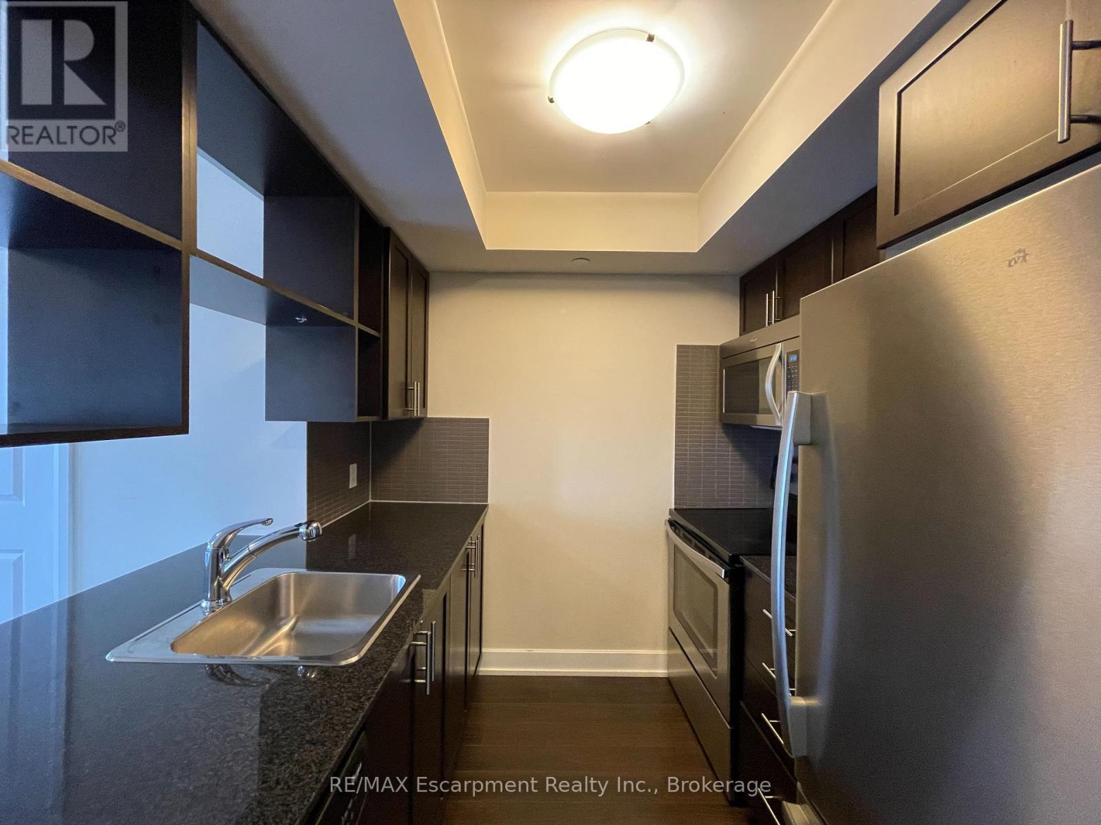 907 - 6 Eva Road, Toronto, Ontario M9C 4Z5 - Photo 6 - W13580332