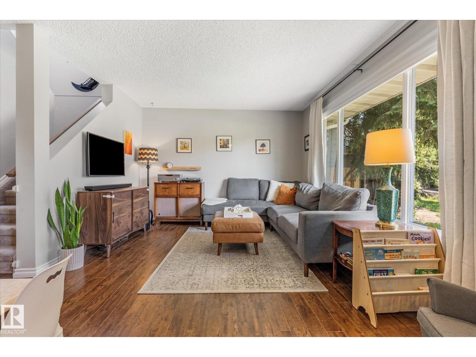 4718 35 Av NW, Edmonton, Alberta  T6L 3P9 - Photo 7 - E4499594