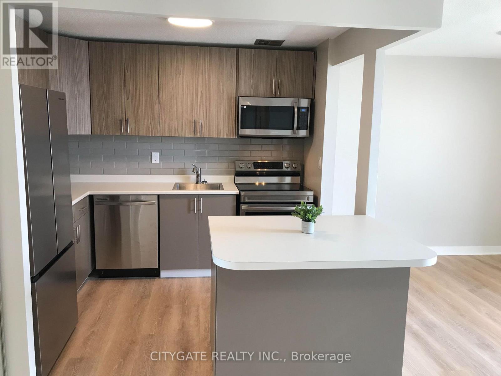 Ph 10 - 1100 Caven Street, Mississauga, Ontario  L5G 4N3 - Photo 3 - W13580292