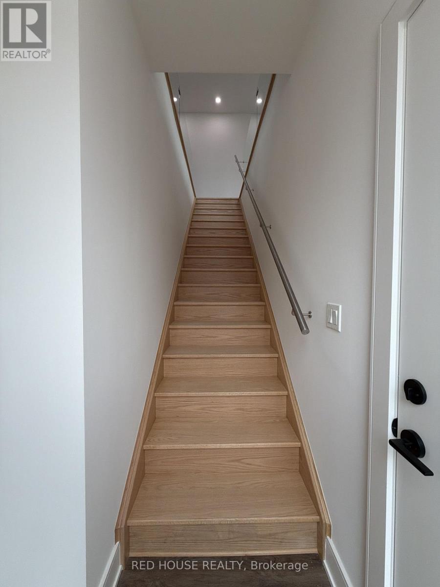 177 Everett Common, St. Catharines, Ontario  L2P 0G7 - Photo 3 - X13580288