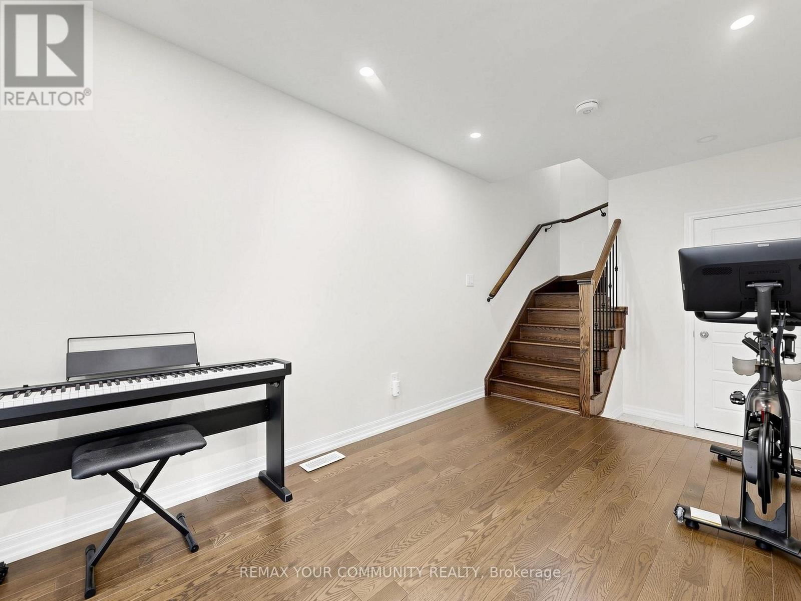 51 Vantage Loop, Newmarket, Ontario L3X 0K9 - Photo 25 - N13561020