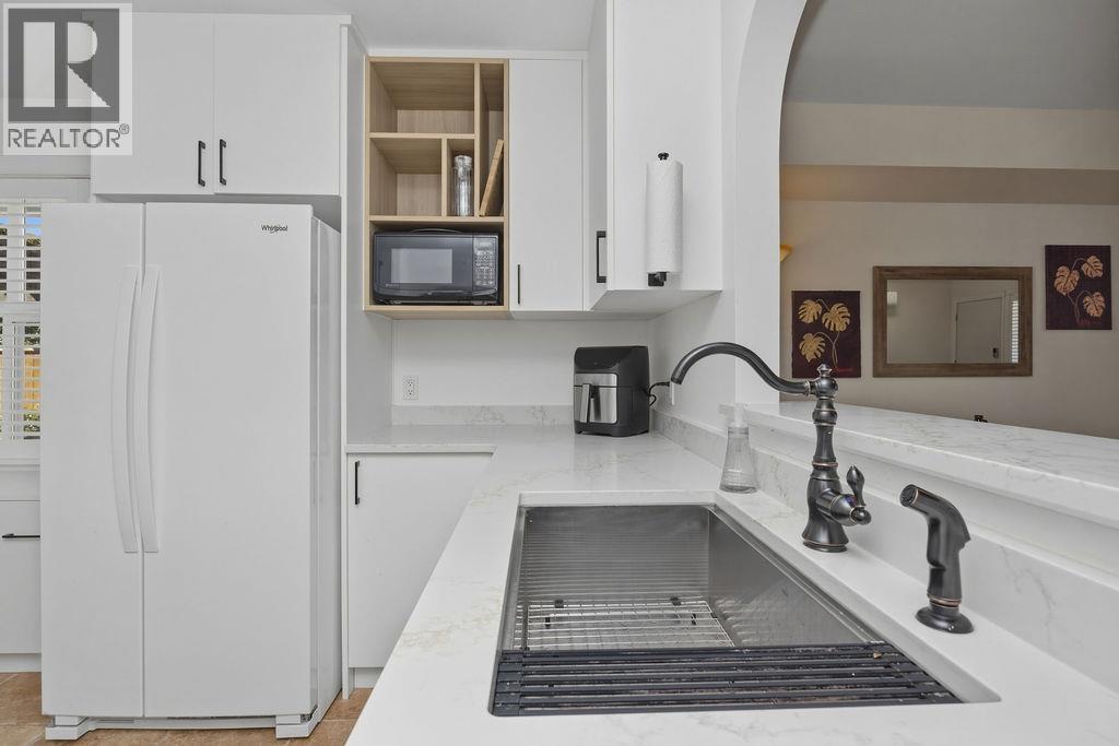 5636 Cascade Crescent, Sechelt, British Columbia V7Z 0M7 - Photo 11 - R3147696