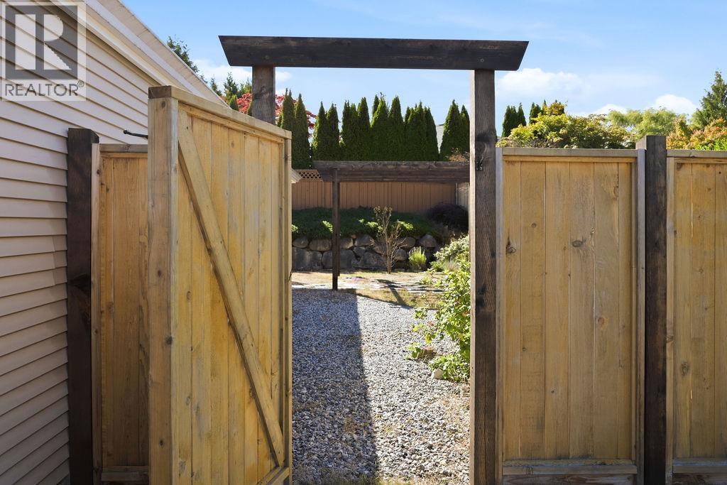 5636 Cascade Crescent, Sechelt, British Columbia V7Z 0M7 - Photo 31 - R3147696