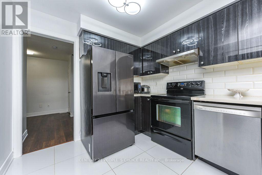 6 Sunny Glen Crescent, Brampton, Ontario L7A 1N5 - Photo 21 - W13576322