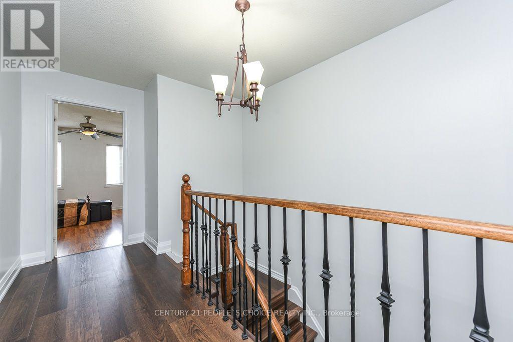 6 Sunny Glen Crescent, Brampton, Ontario L7A 1N5 - Photo 22 - W13576322