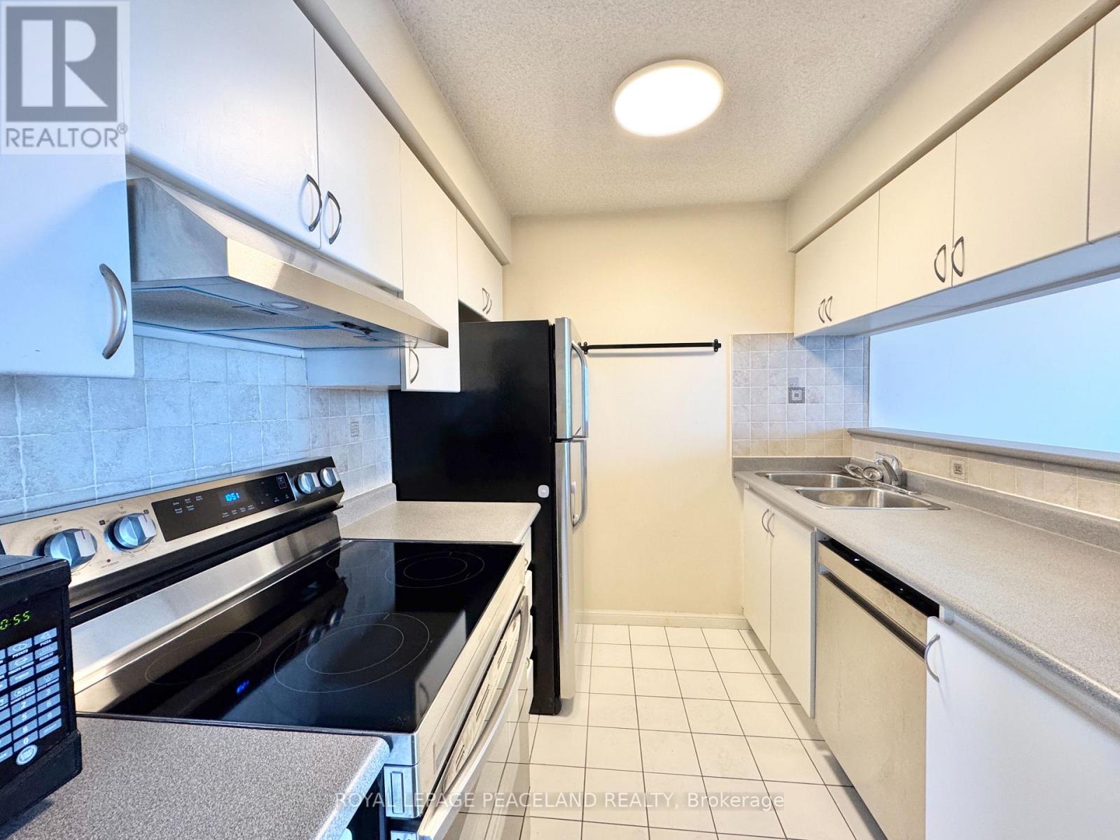 1709 - 24 Wellesley Street W, Toronto, Ontario  M4Y 2X6 - Photo 7 - C13580438