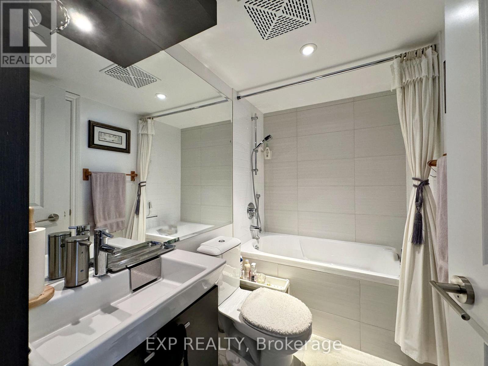 2705 - 386 Yonge Street, Toronto, Ontario  M5B 0A5 - Photo 11 - C13580462