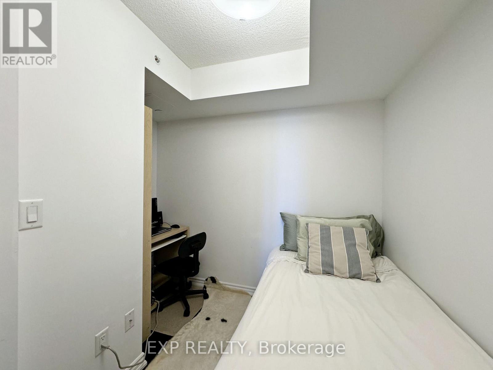 2705 - 386 Yonge Street, Toronto, Ontario  M5B 0A5 - Photo 12 - C13580462