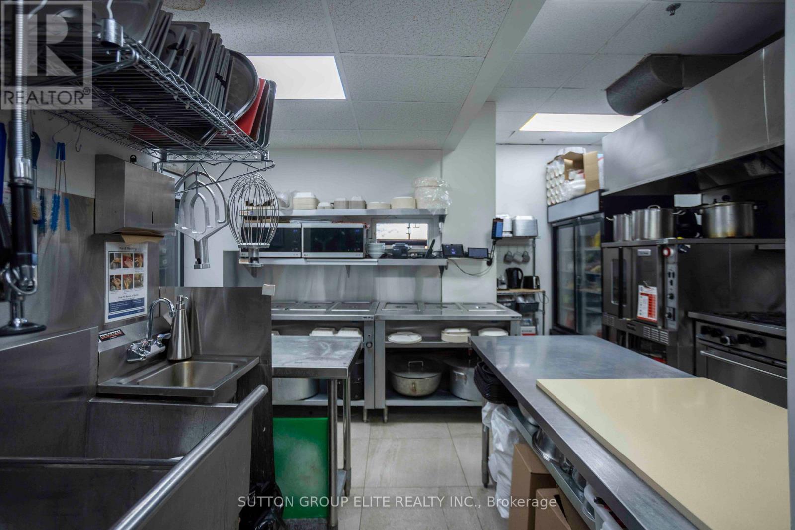 6 - 4801 Steeles Avenue W, Toronto, Ontario  M9L 2W1 - Photo 4 - W13580422