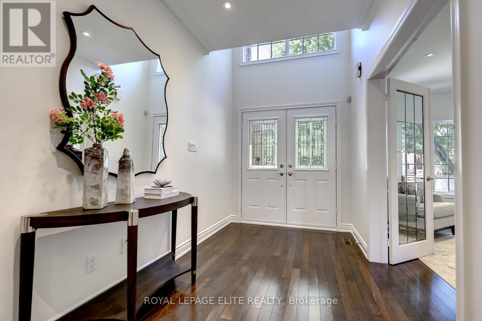 1019 Skyvalley Crescent, Oakville, Ontario  L6M 3L2 - Photo 6 - W13513742
