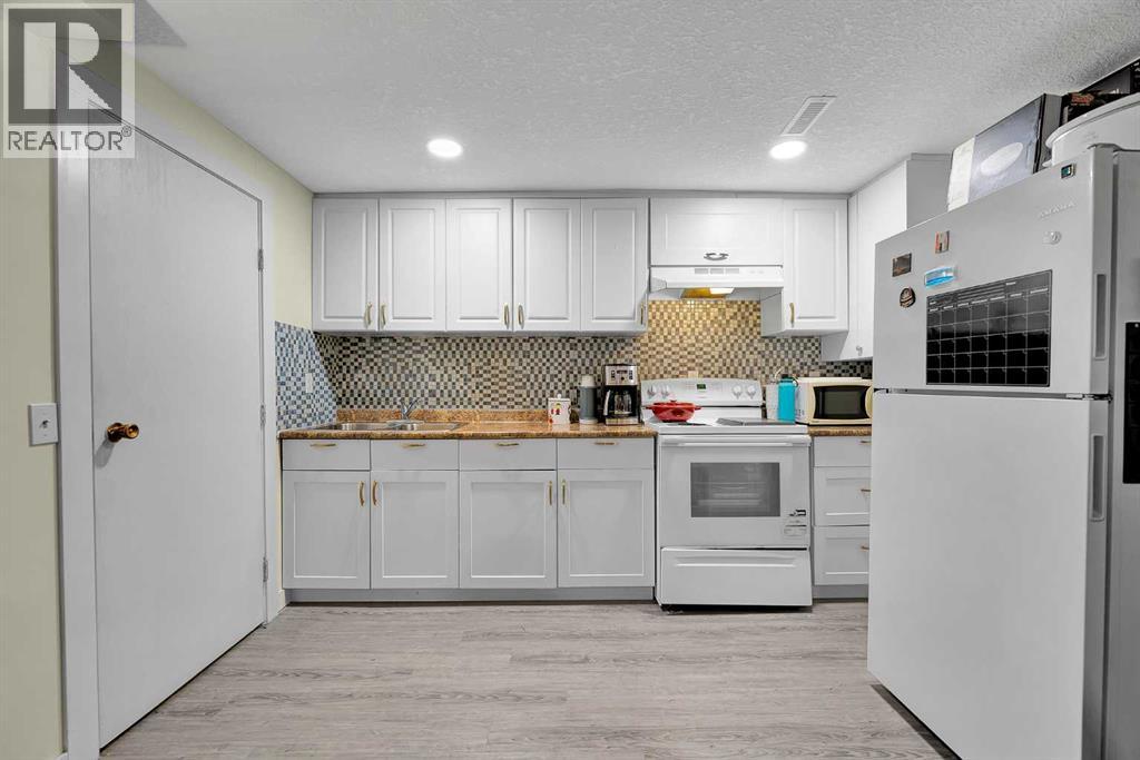 107 Silvergrove Road Nw, Calgary, Alberta T3B 4Z6 - Photo 33 - A2327658