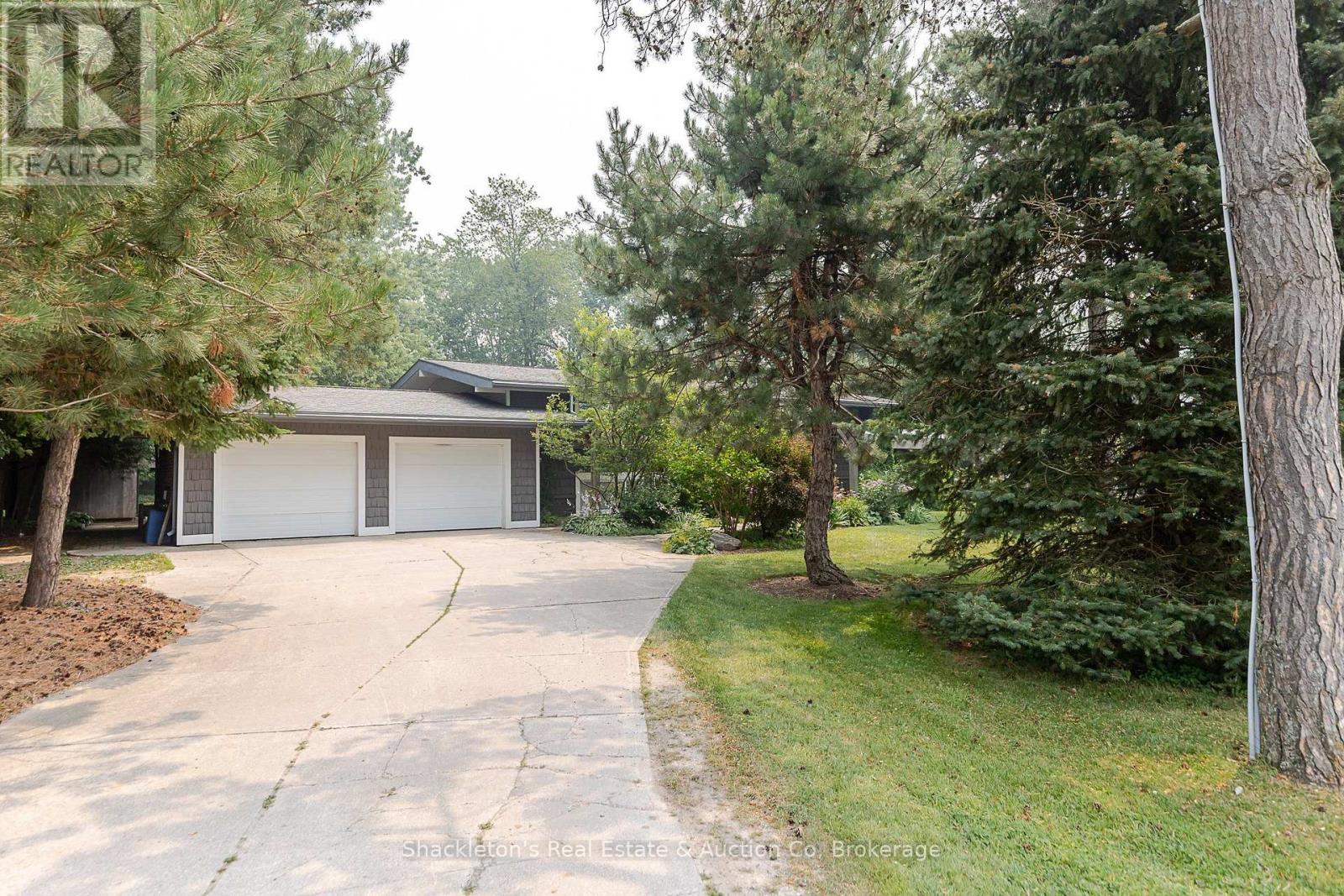 2237 Perth 118 Road, Perth South, Ontario  N4X 1C5 - Photo 3 - X13580304