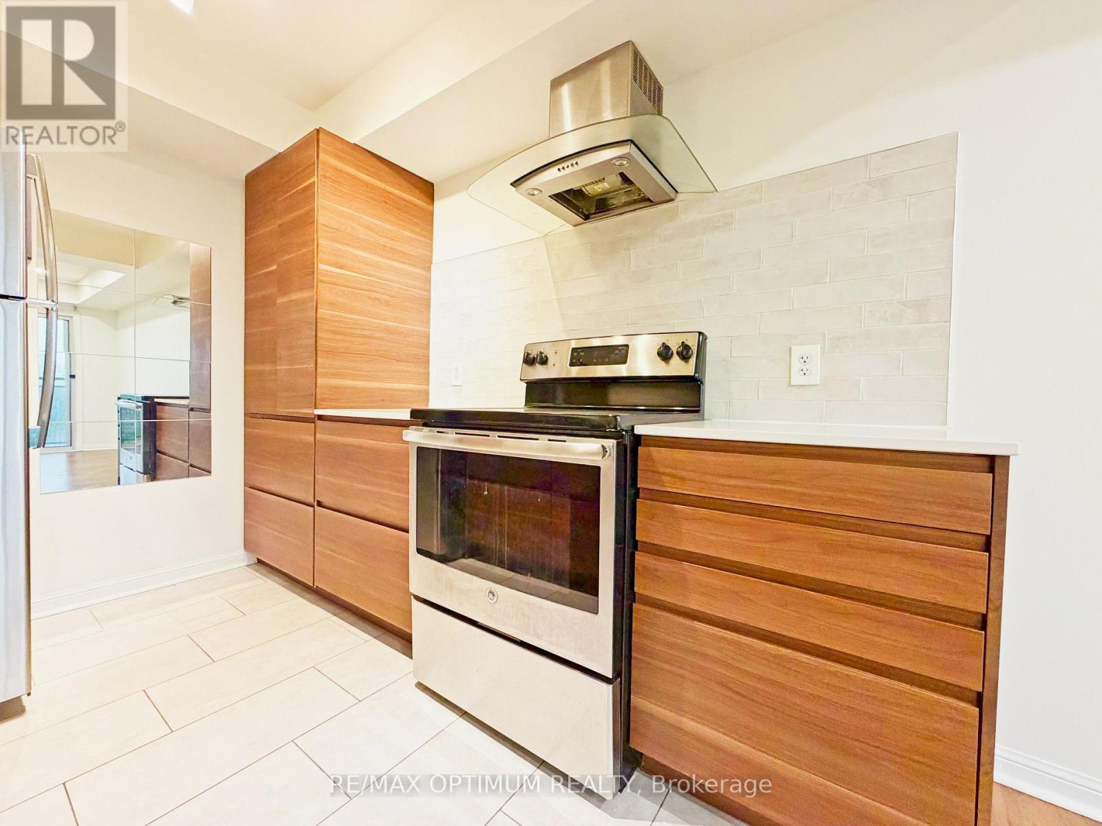 17 - 4620 Guildwood Way, Mississauga, Ontario  L5R 4H5 - Photo 8 - W13576656