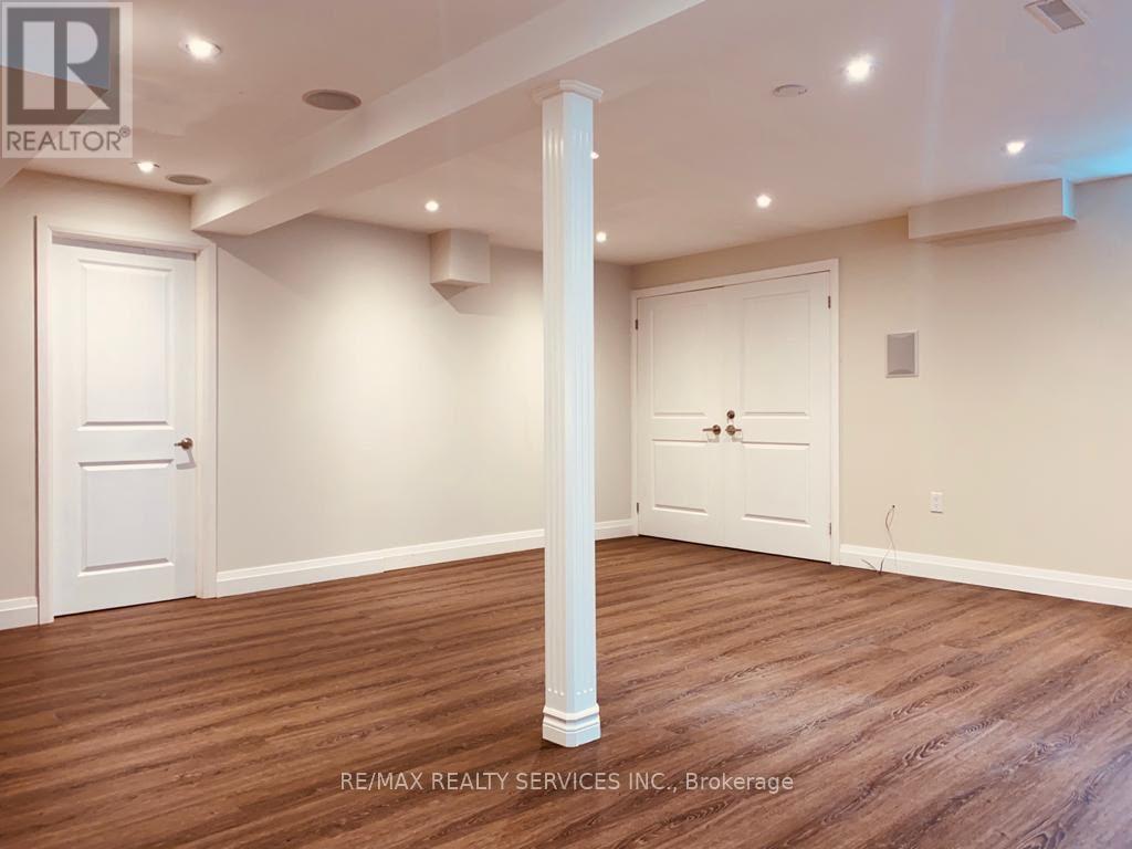 1543 Polesden Drive, Mississauga, Ontario L5G 4P8 - Photo 7 - W13579898