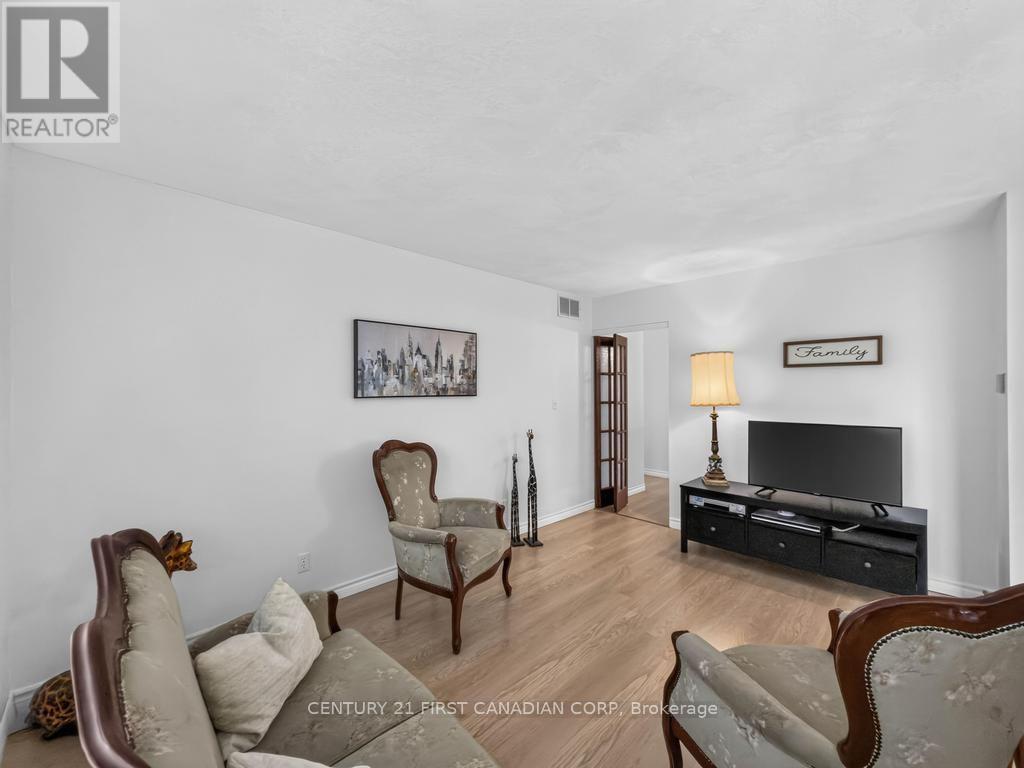 257 Fennel Street, Blandford-Blenheim, Ontario  N0J 1S0 - Photo 15 - X13536524