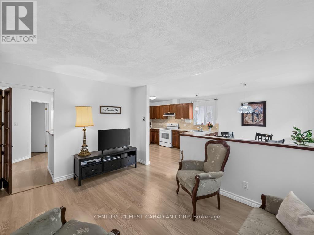 257 Fennel Street, Blandford-Blenheim, Ontario  N0J 1S0 - Photo 14 - X13536524