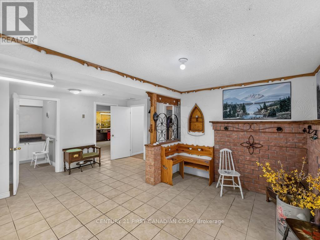 257 Fennel Street, Blandford-Blenheim, Ontario  N0J 1S0 - Photo 29 - X13536524
