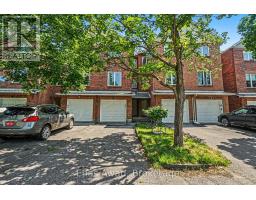 7 ROTHBURY CRESCENT, Ottawa, Ontario