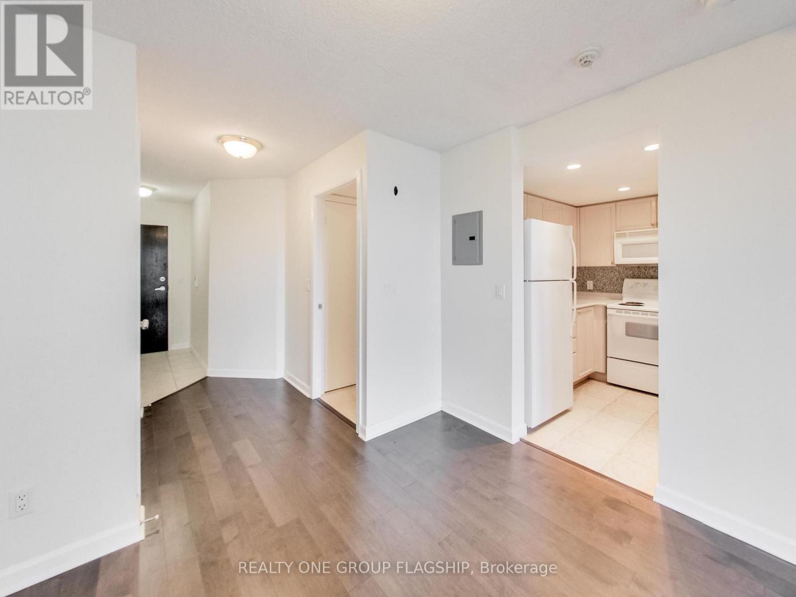 2013 - 8 Park Road, Toronto, Ontario  M4W 3S5 - Photo 8 - C13580544