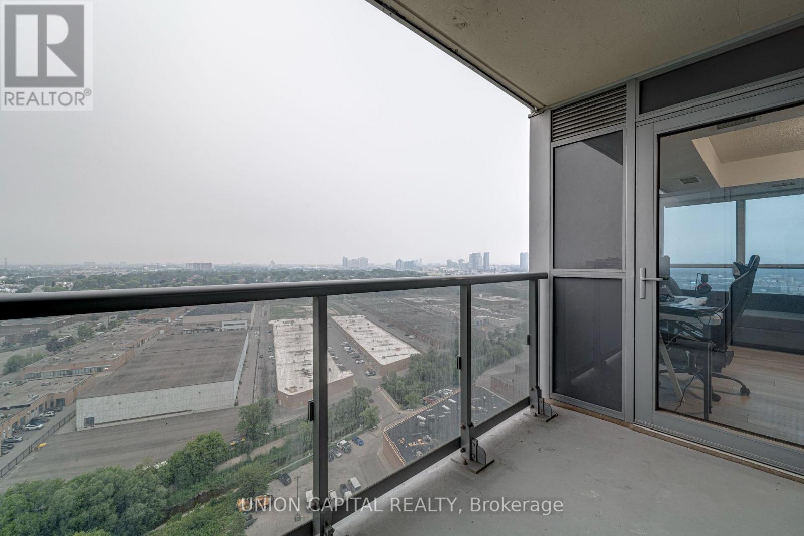 2010 - 225 Village Green Square, Toronto, Ontario  M1S 0K5 - Photo 17 - E13580464