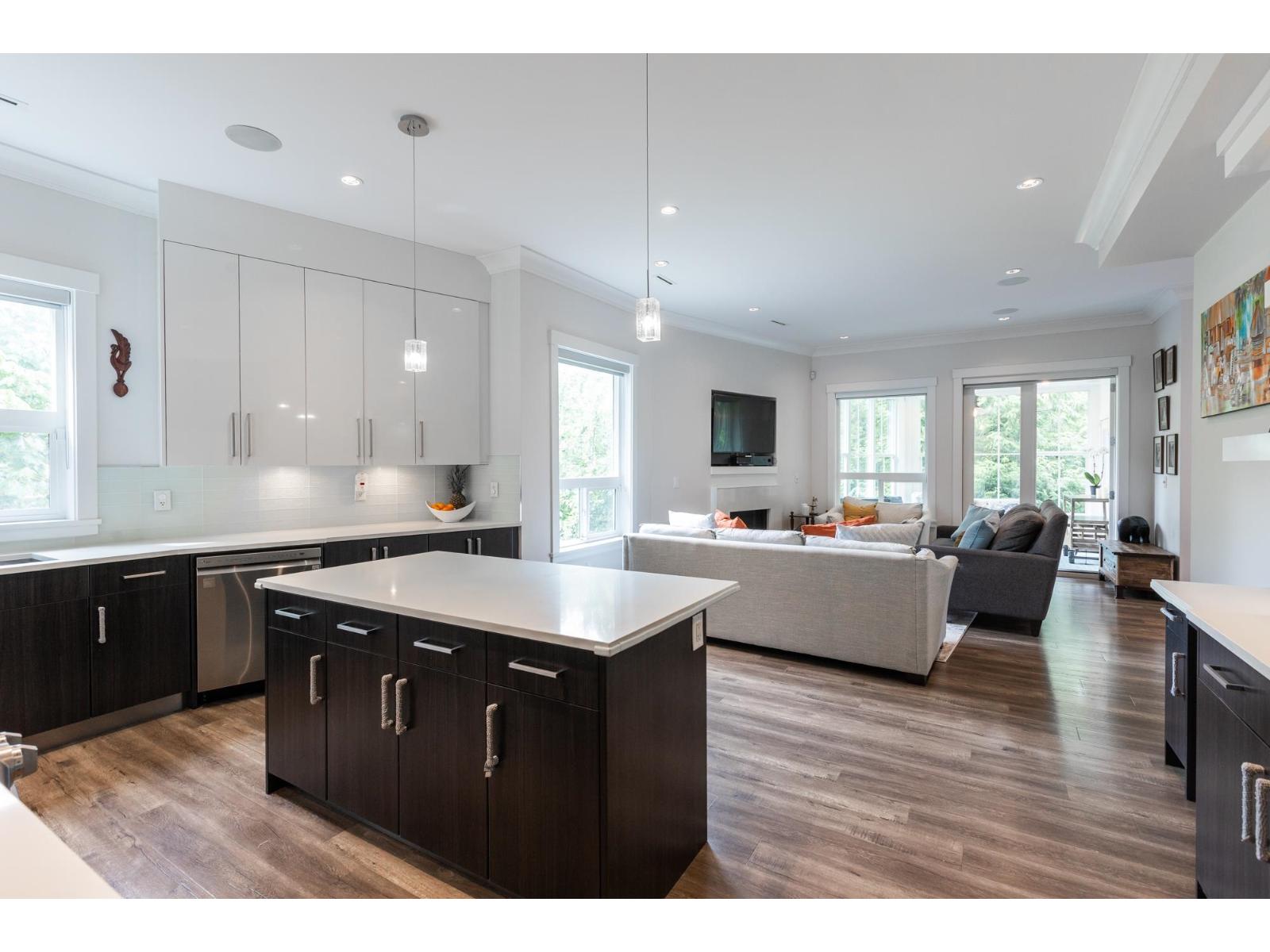 15836 105a Avenue, Surrey, British Columbia V4N 3J4 - Photo 9 - R3145466