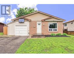 46 AUSTEN LANE, Barrie, Ontario