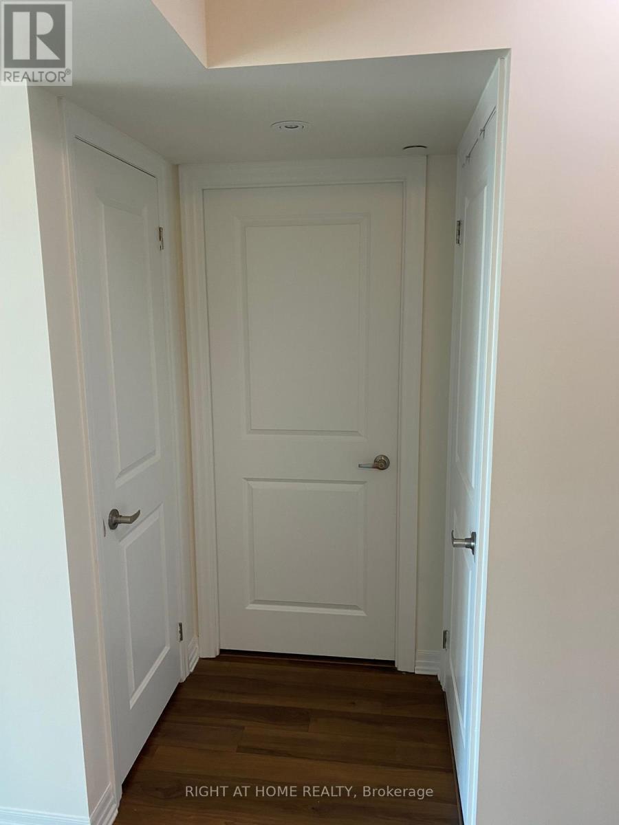 413 - 80 Esther Lorrie Drive S, Toronto, Ontario  M9W 0C6 - Photo 5 - W13580550