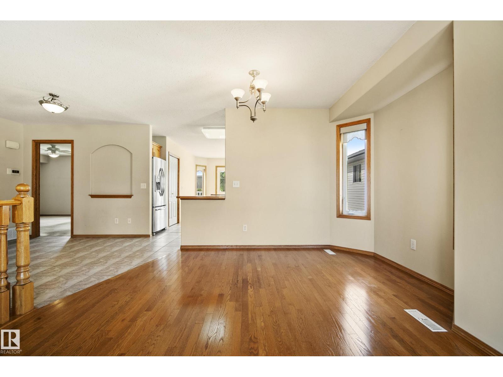 11 Hagen Co, Spruce Grove, Alberta  T7X 2W1 - Photo 10 - E4499663