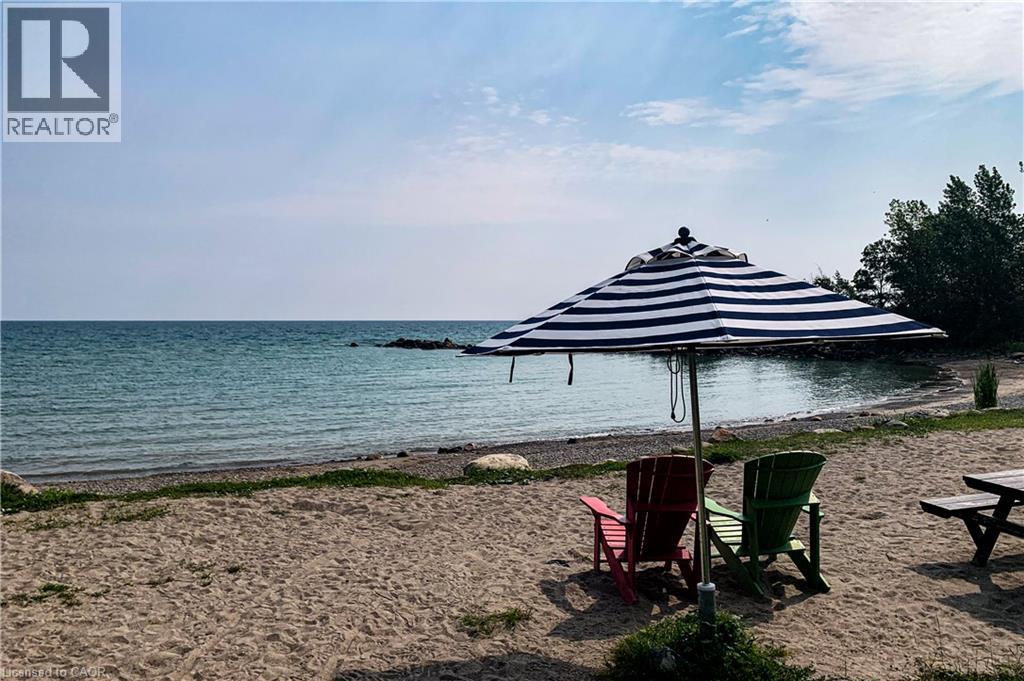 121 Sladden Court, The Blue Mountains, Ontario  N0H 2P0 - Photo 4 - 40848609