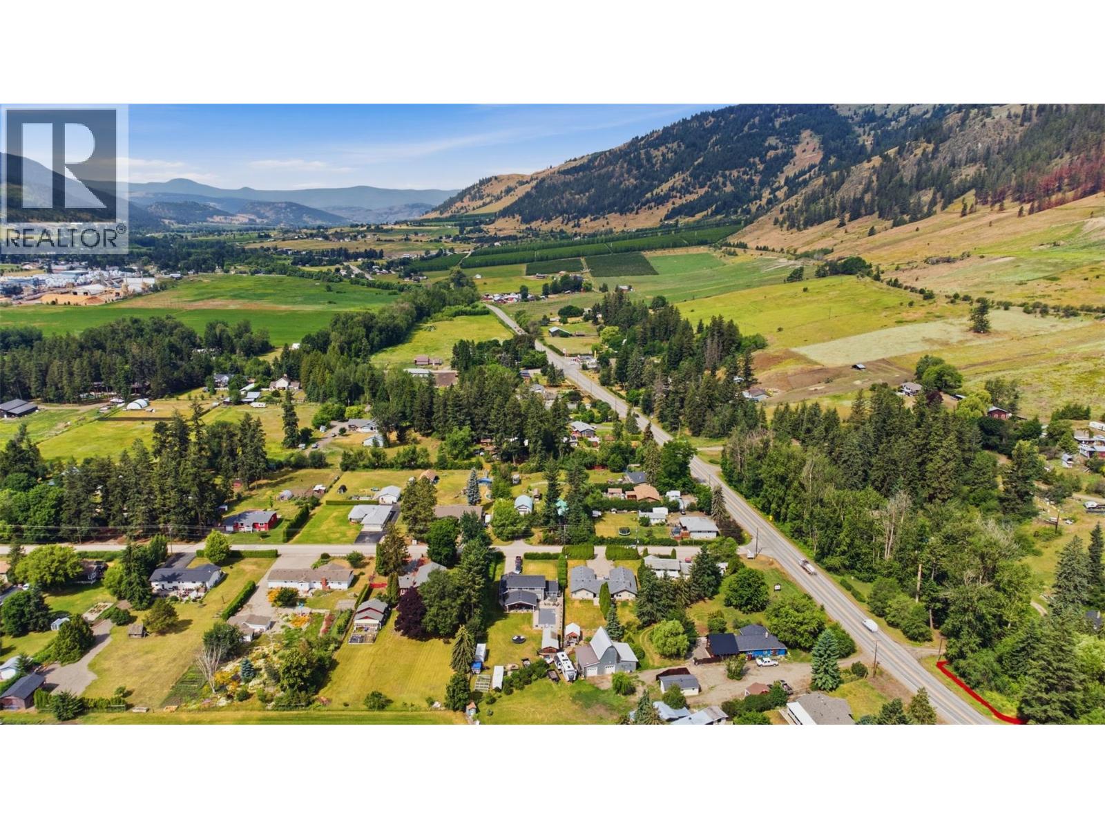 5830 6 Highway, Lavington, British Columbia V1B 3E1 - Photo 13 - 10393505