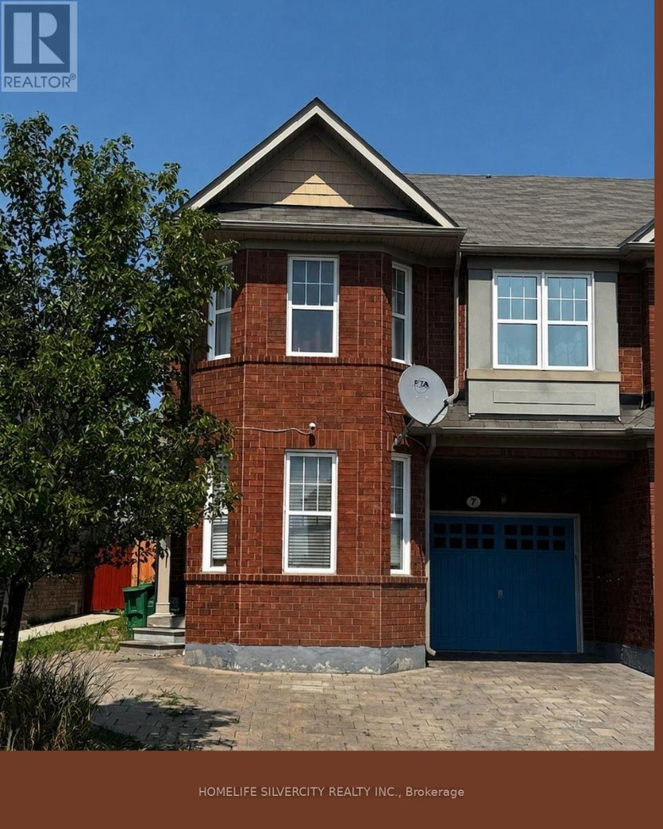 7 BIDDENS SQUARE, Brampton, Ontario