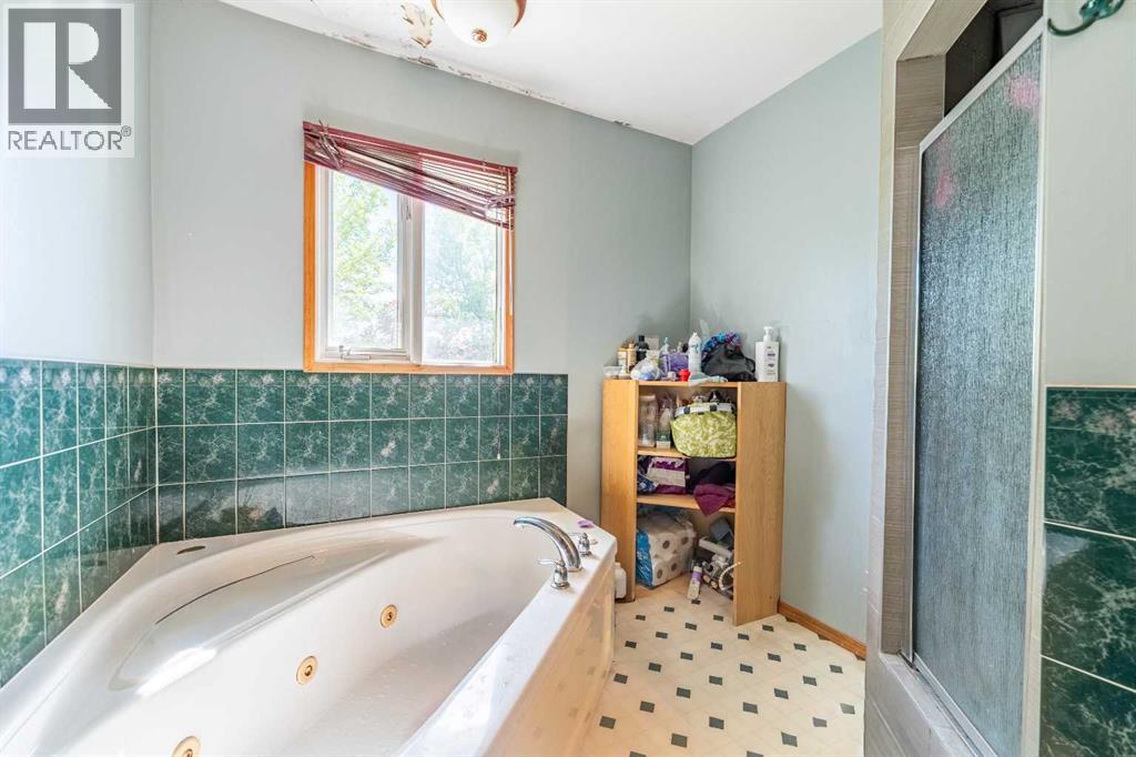 23 Templegreen Road NE, Calgary, Alberta  T1Y 4Y9 - Photo 13 - A2327734