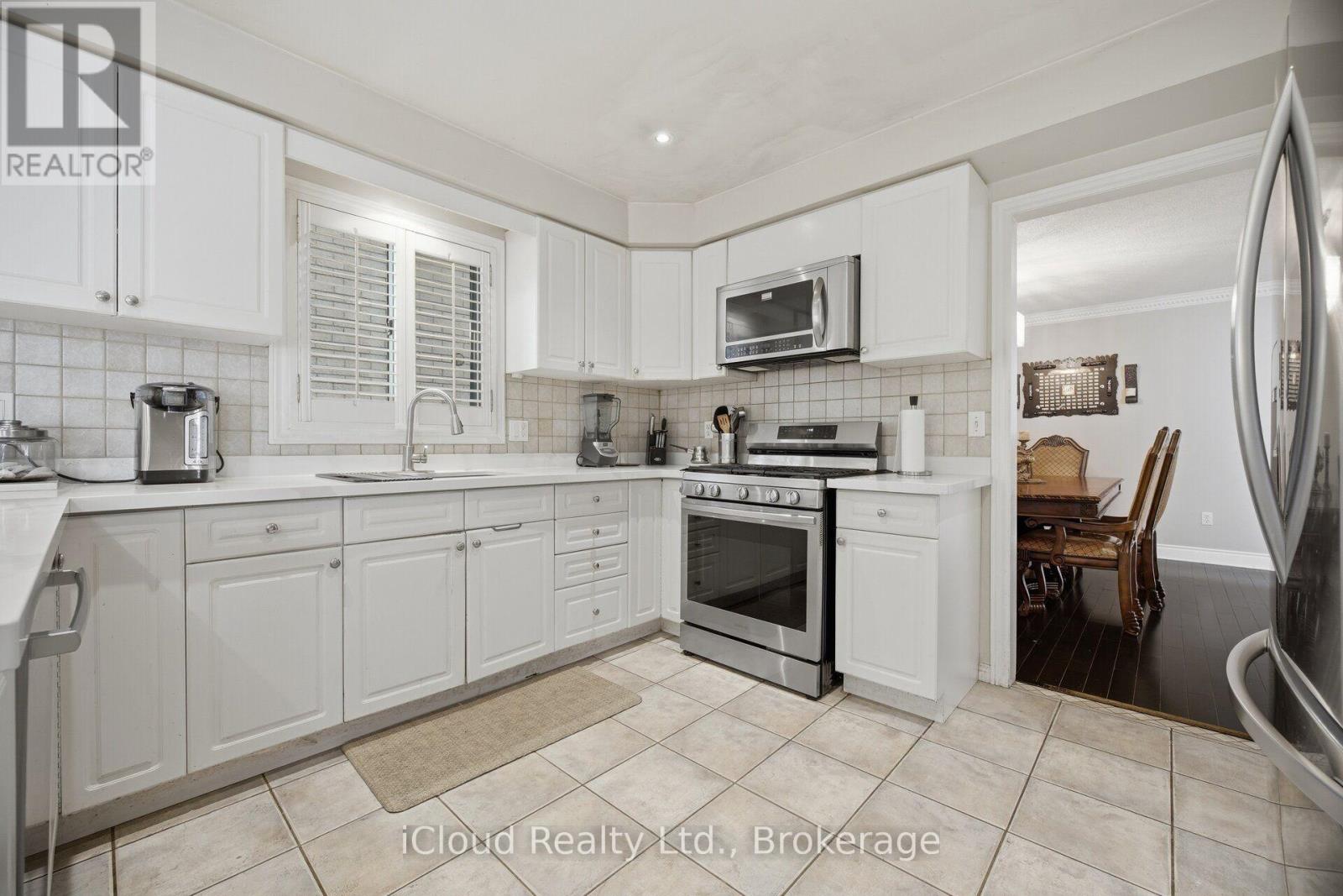 88 Southcreek Court, Hamilton, Ontario  L9K 1M2 - Photo 13 - X13575962