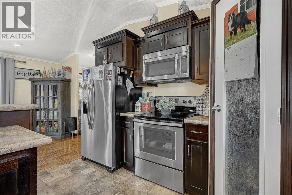 352, 10615 88, Grande Prairie, Alberta  T8X 1P3 - Photo 4 - A2330400