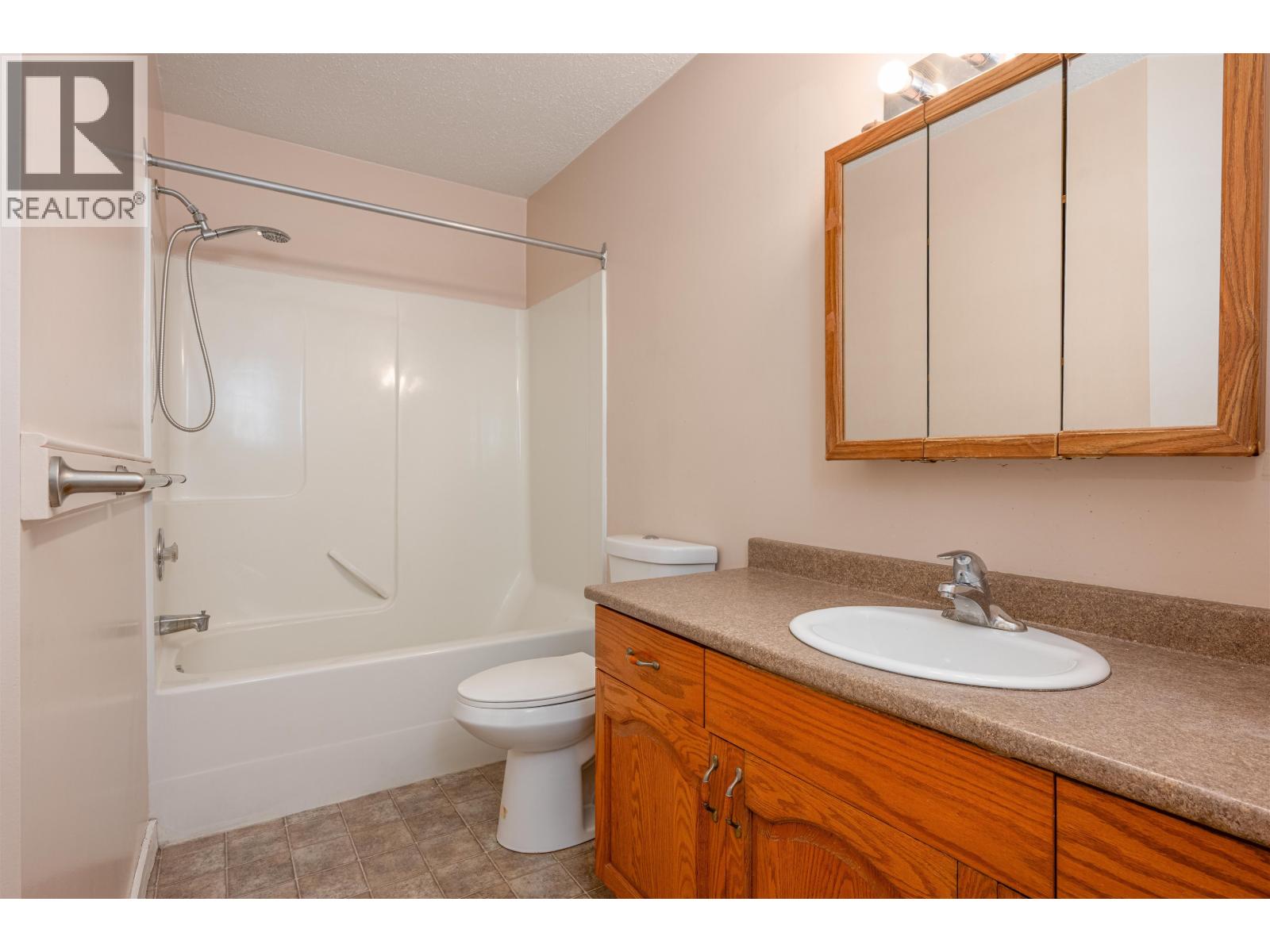 721 Carney Street, Prince George, British Columbia V2M 2K5 - Photo 11 - R3124586