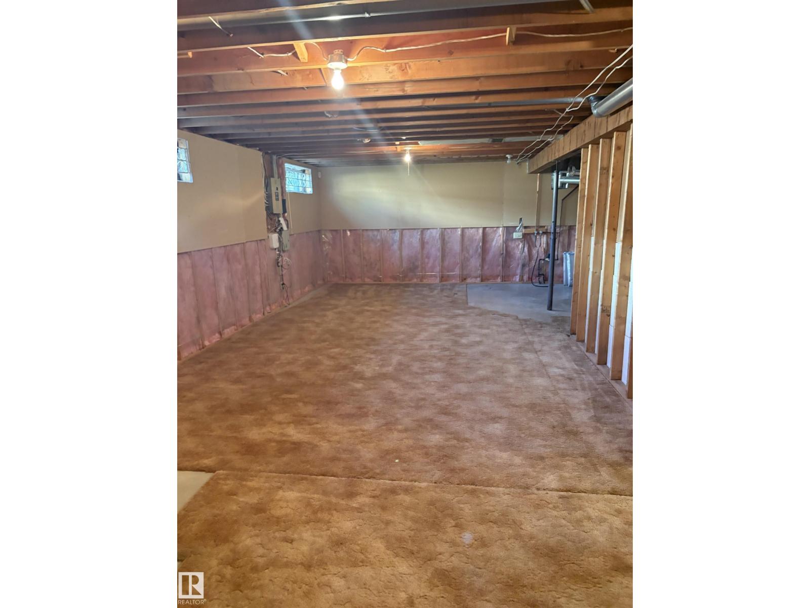17520 Callingwood Rd NW NW, Edmonton, Alberta  T5T 5P1 - Photo 15 - E4499676