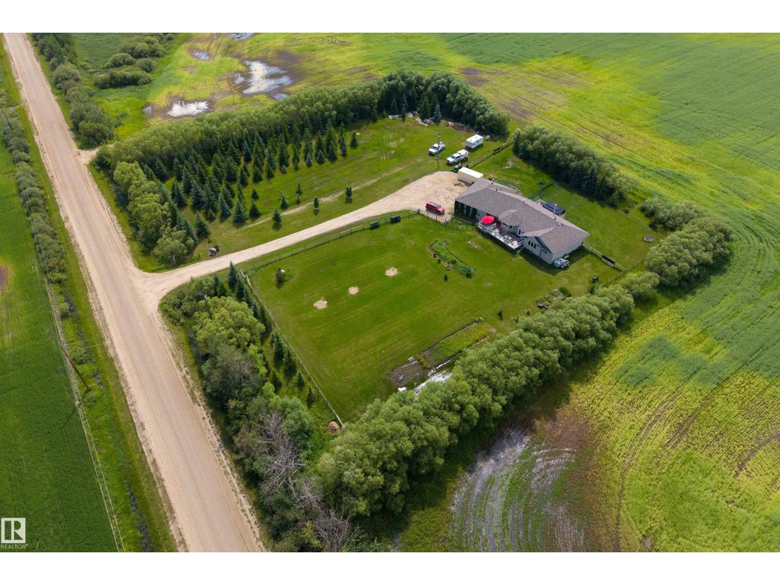 55326 Rge Road 260, Rural Sturgeon County, Alberta  T8R 0T5 - Photo 51 - E4499665