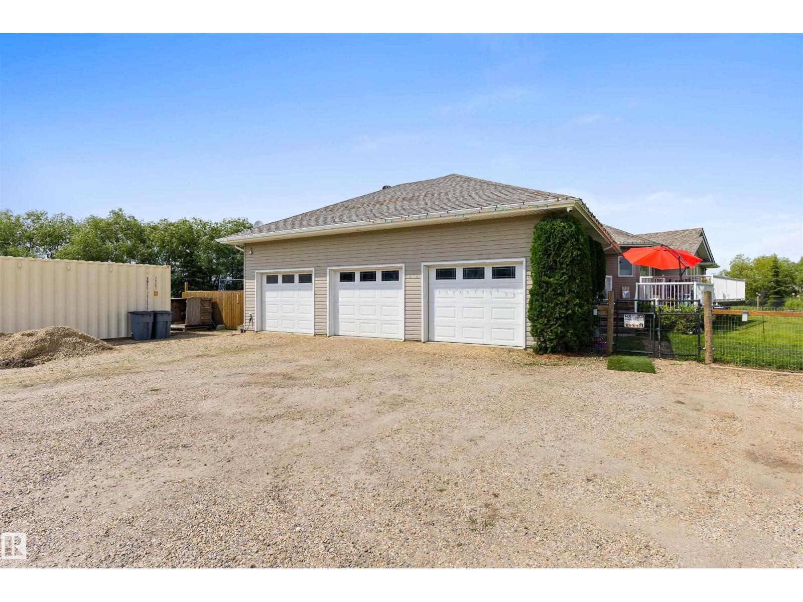 55326 Rge Road 260, Rural Sturgeon County, Alberta  T8R 0T5 - Photo 47 - E4499665