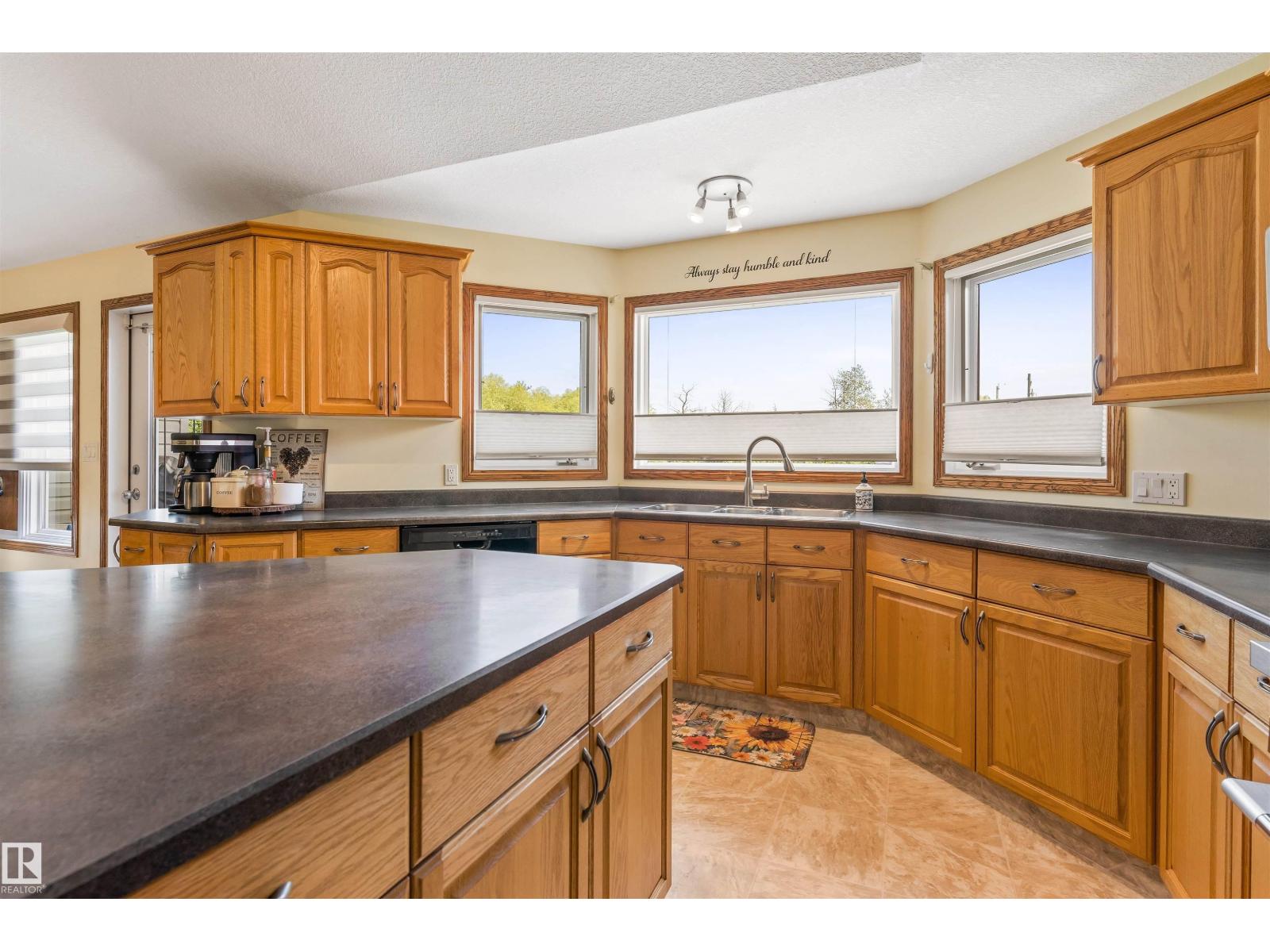 55326 Rge Road 260, Rural Sturgeon County, Alberta  T8R 0T5 - Photo 4 - E4499665