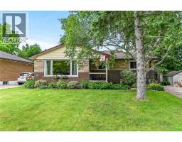 251 MACKENZIE Crescent, Caledonia, Ontario