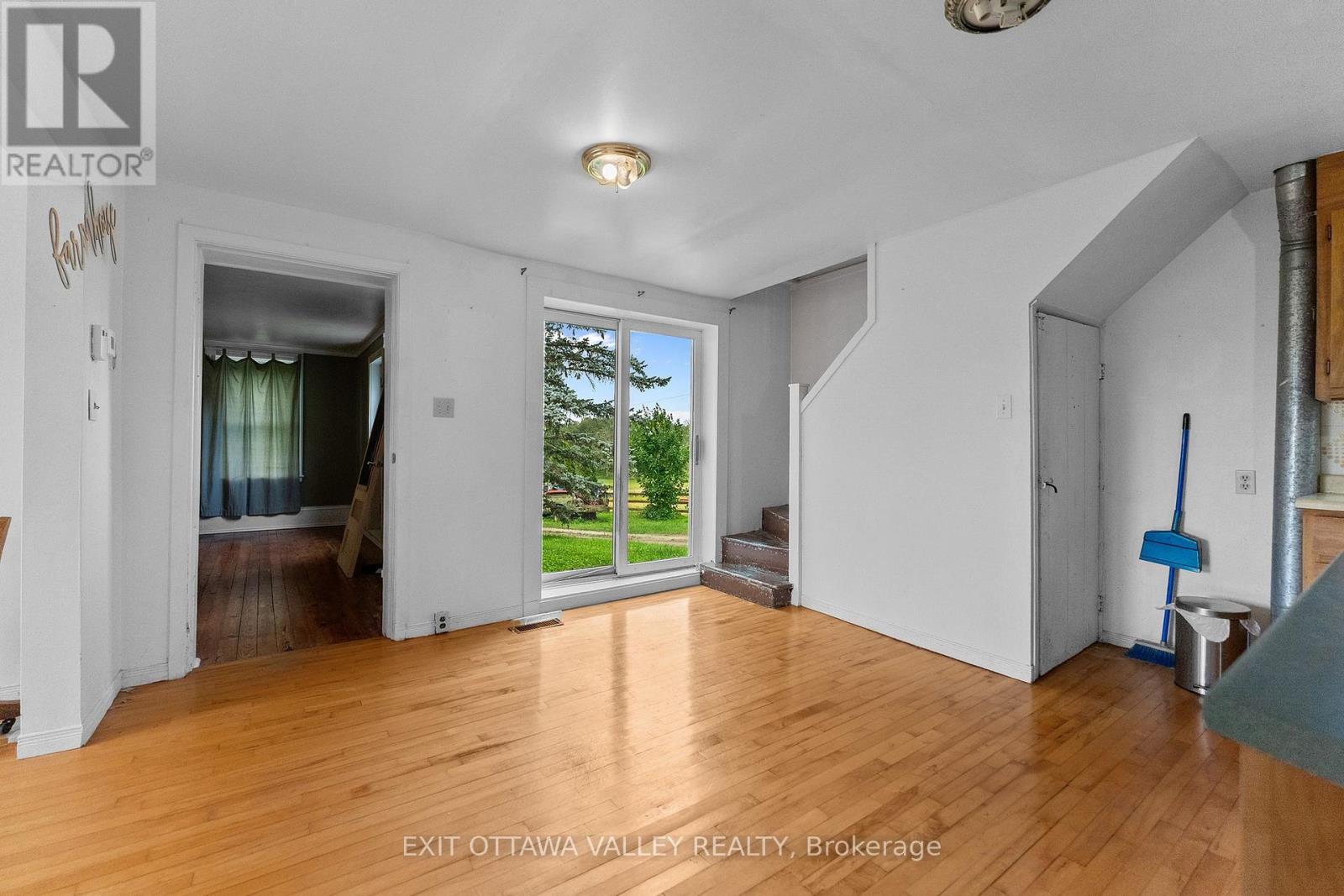 1746 Lookout Road, Whitewater Region, Ontario  K0J 2L0 - Photo 14 - X13580690