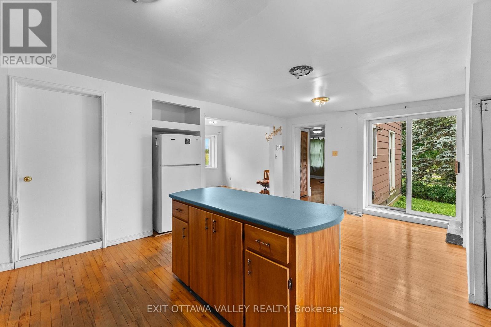 1746 Lookout Road, Whitewater Region, Ontario K0J 2L0 - Photo 4 - X13580690