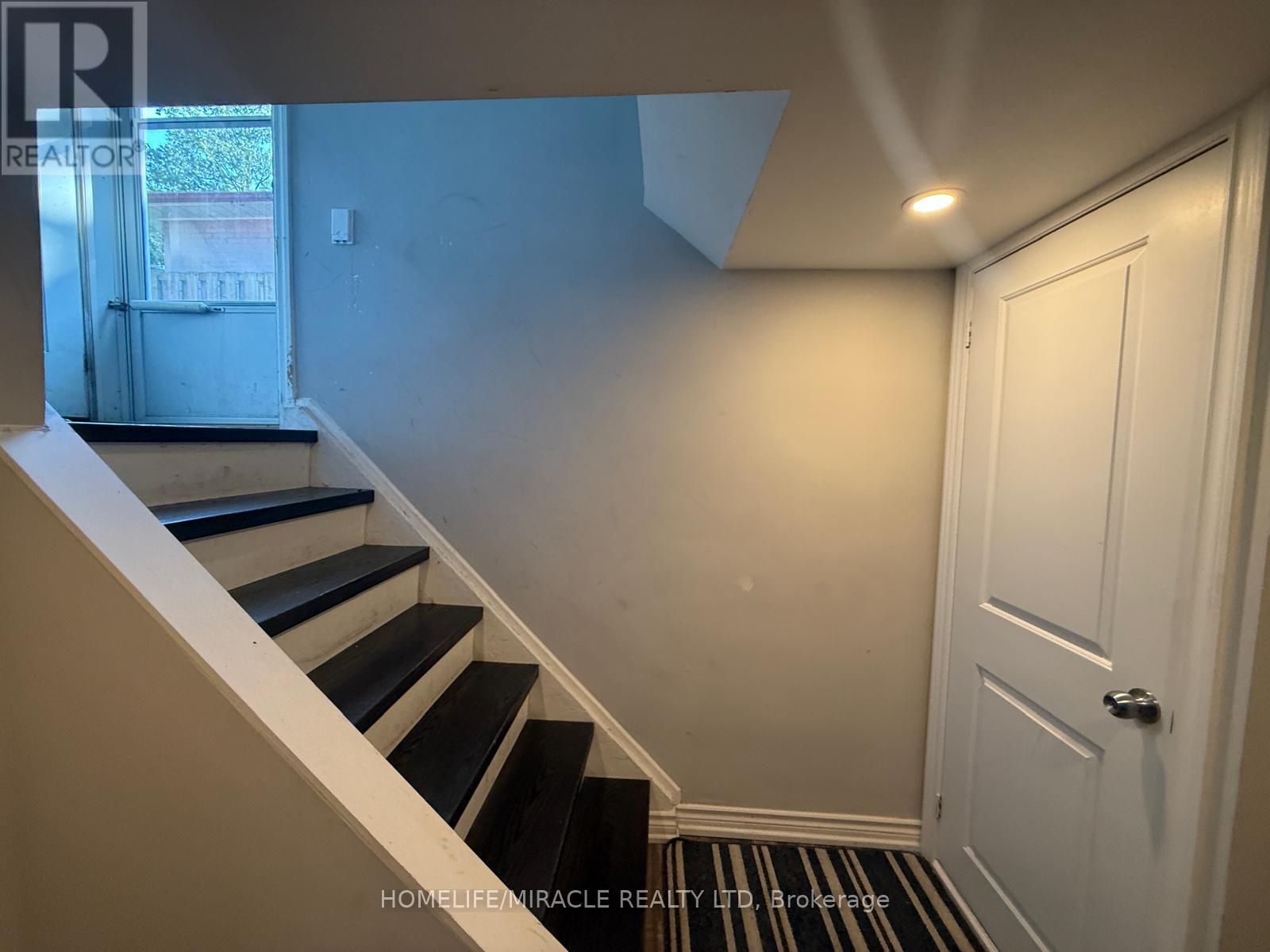 Bsmt - 97 Pandora Circle, Toronto, Ontario M1H 1V8 - Photo 15 - E12978156
