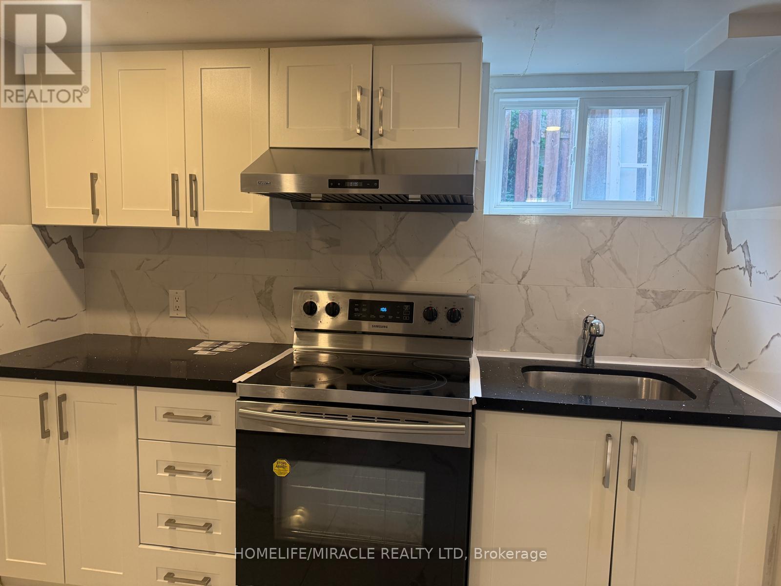 Bsmt - 97 Pandora Circle, Toronto, Ontario M1H 1V8 - Photo 3 - E12978156