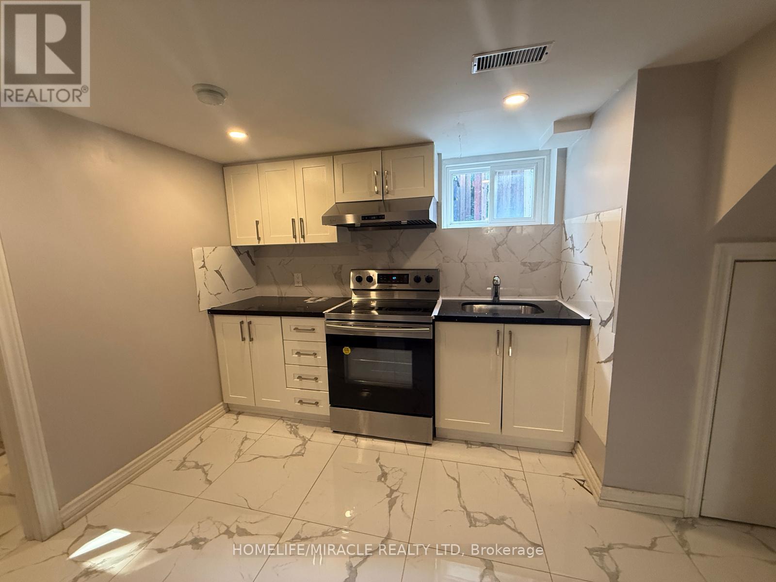 Bsmt - 97 Pandora Circle, Toronto, Ontario M1H 1V8 - Photo 5 - E12978156