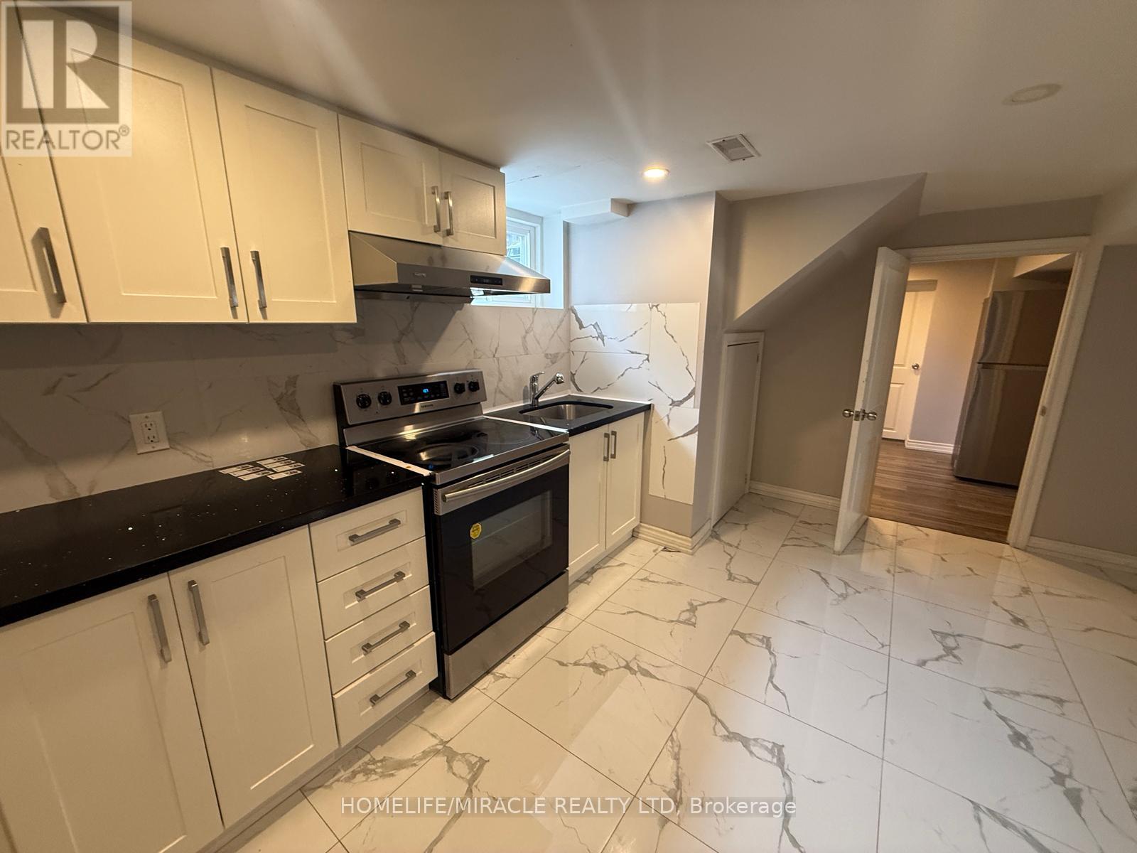 Bsmt - 97 Pandora Circle, Toronto, Ontario M1H 1V8 - Photo 9 - E12978156